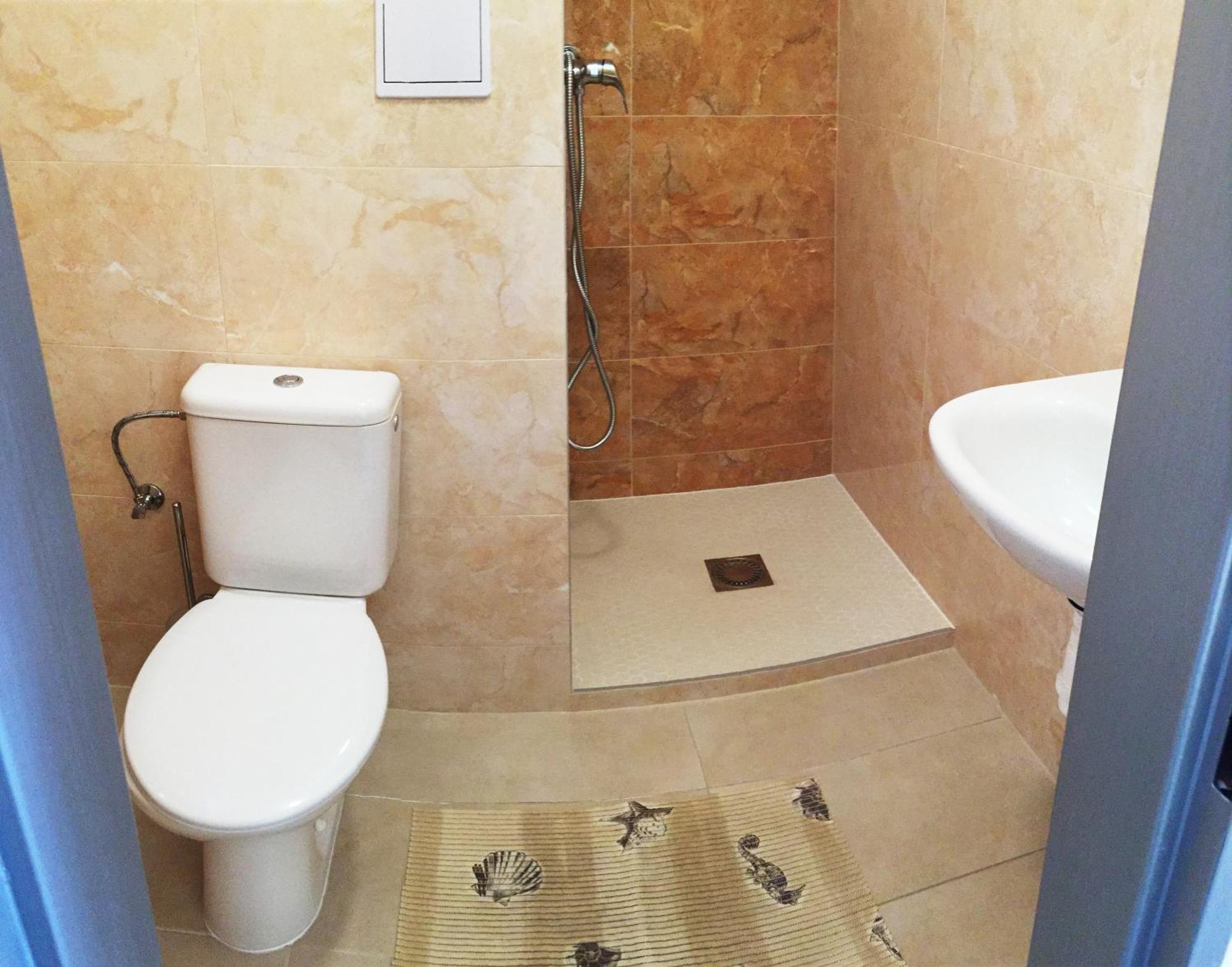City Hotel B&B, Reception 24 7, 800M Od-From R1, Free Parking Μπάνσκα Μπίστριτσα Εξωτερικό φωτογραφία